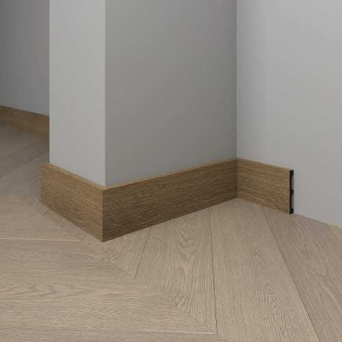 Фото  Плинтус напольный, влагостойкий Decor Dizayn 708-64SH (80*13*2400)