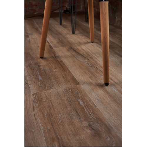 Фото Плитка ПВХ клеевая Vinilam Ceramo Glue Дуб Биль 8895-EIR, 43 класс (1528х233х2.5 мм)